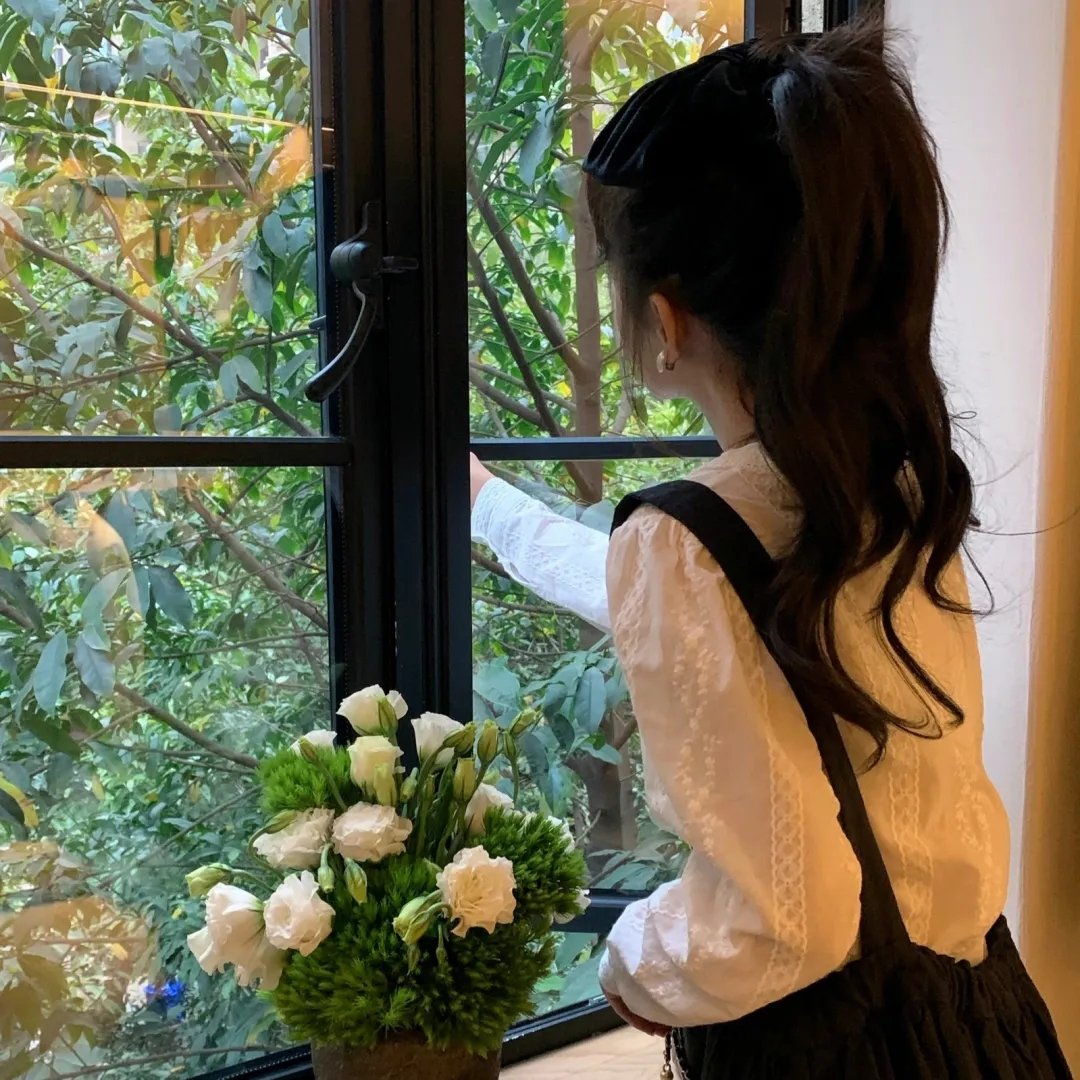 长眠后三个哥哥为我白了头